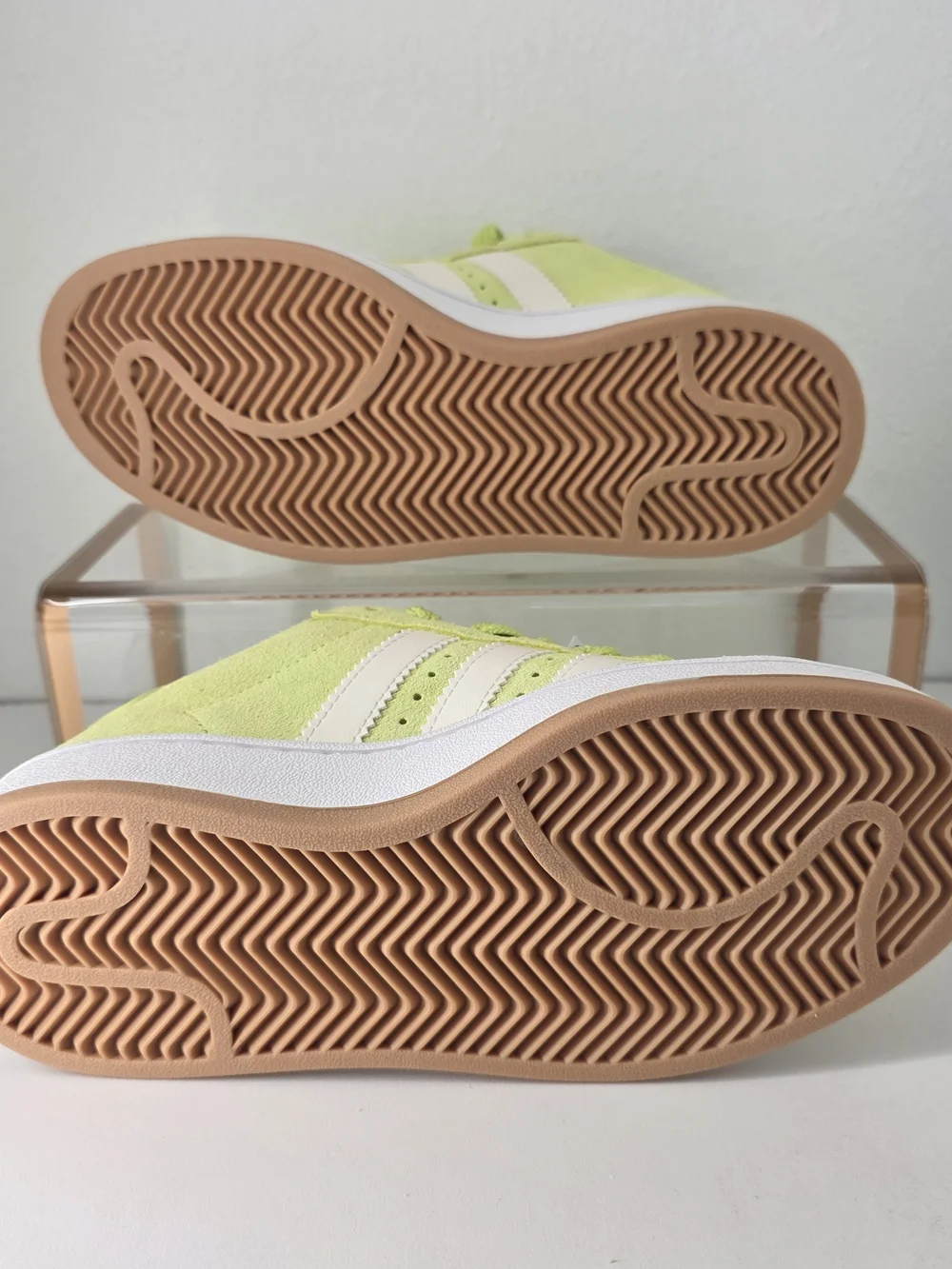 NEW Adidas Originals Campus 00s Lime Green Skate Shoe Women's size 7 - Picture 7 of 14